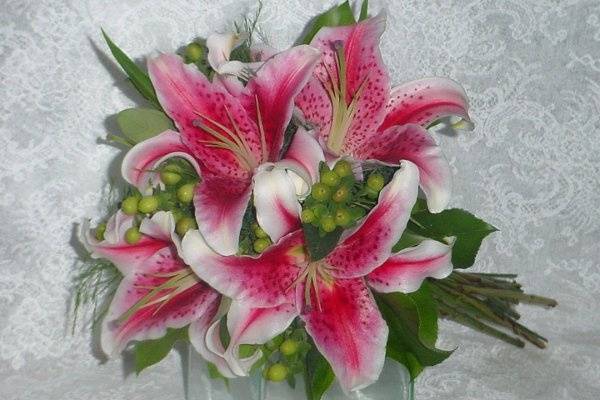 Domenic Graziano Flowers & Gifts