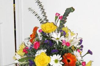 Domenic Graziano Flowers & Gifts