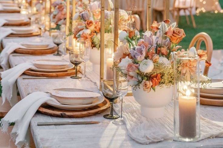 Floral Centerpieces: Garden