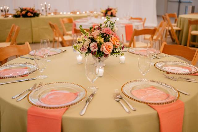 Table Settings Display