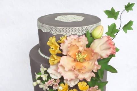 How to Make Beautiful Custom Cake Boards WITHOUT Fondant ⋆ Shani's Sweet Art