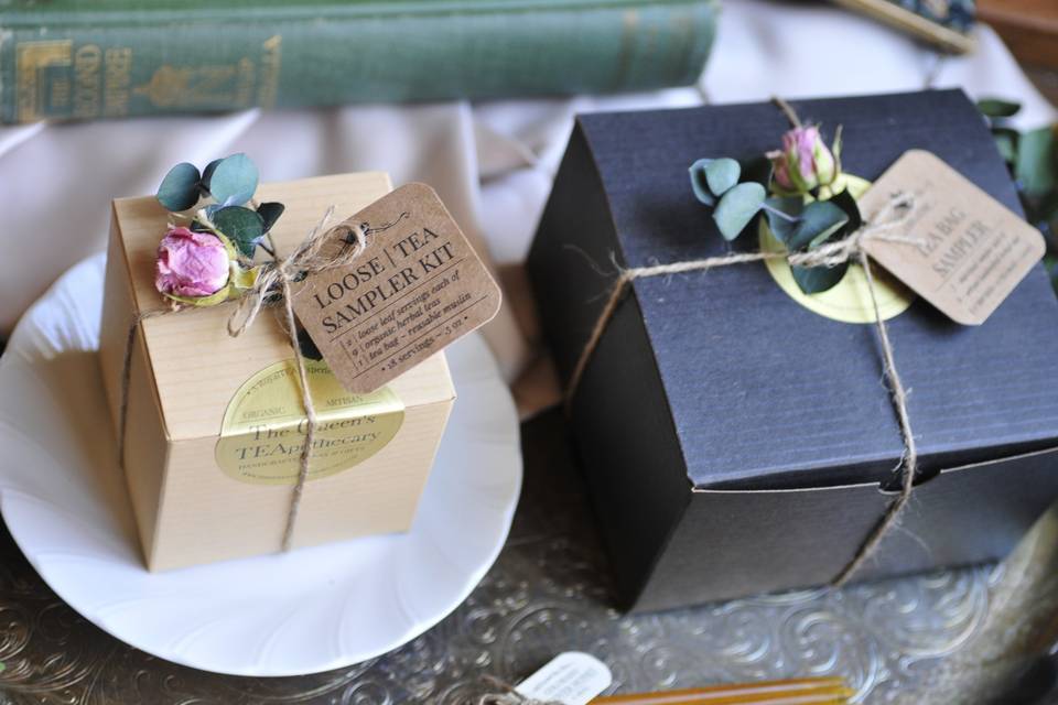 GUEST GIFTS - Bridesmaid gifts
