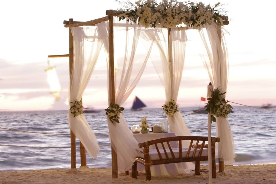 Beach weddings