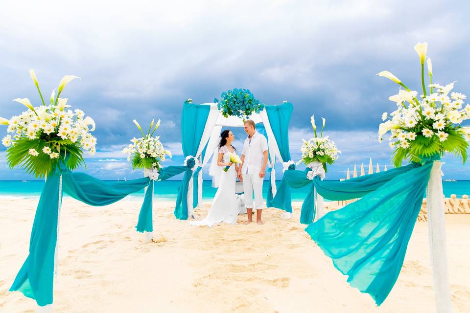 Beach weddings