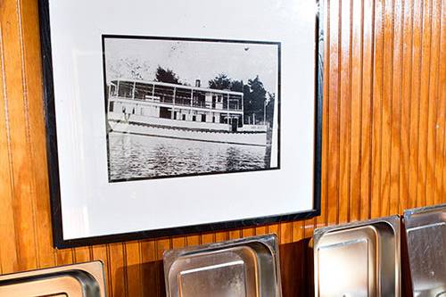 Lake Austin Riverboats