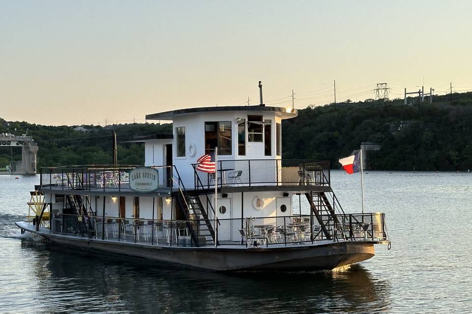 Lake Austin Riverboats