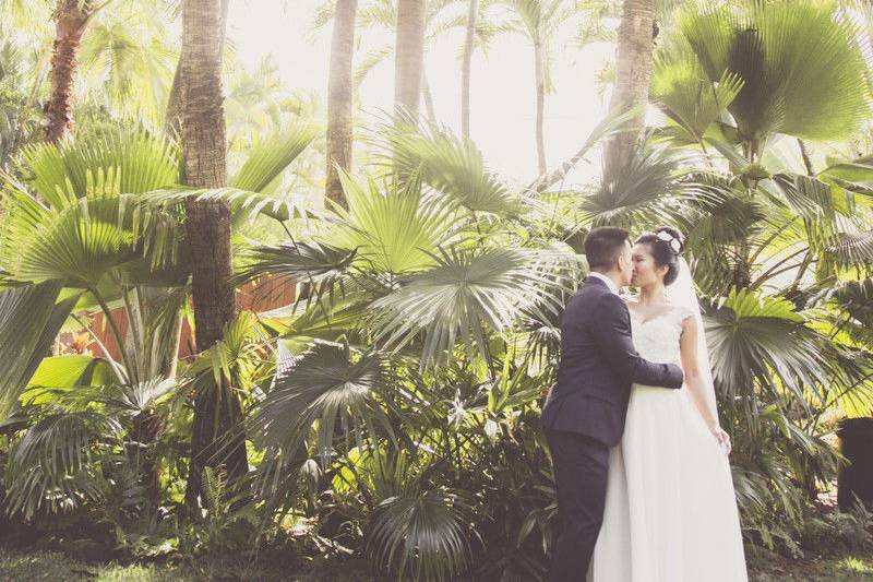 Newlyweds kissing