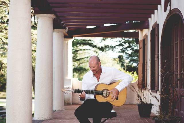 05-flamenco-colonnade.jpg