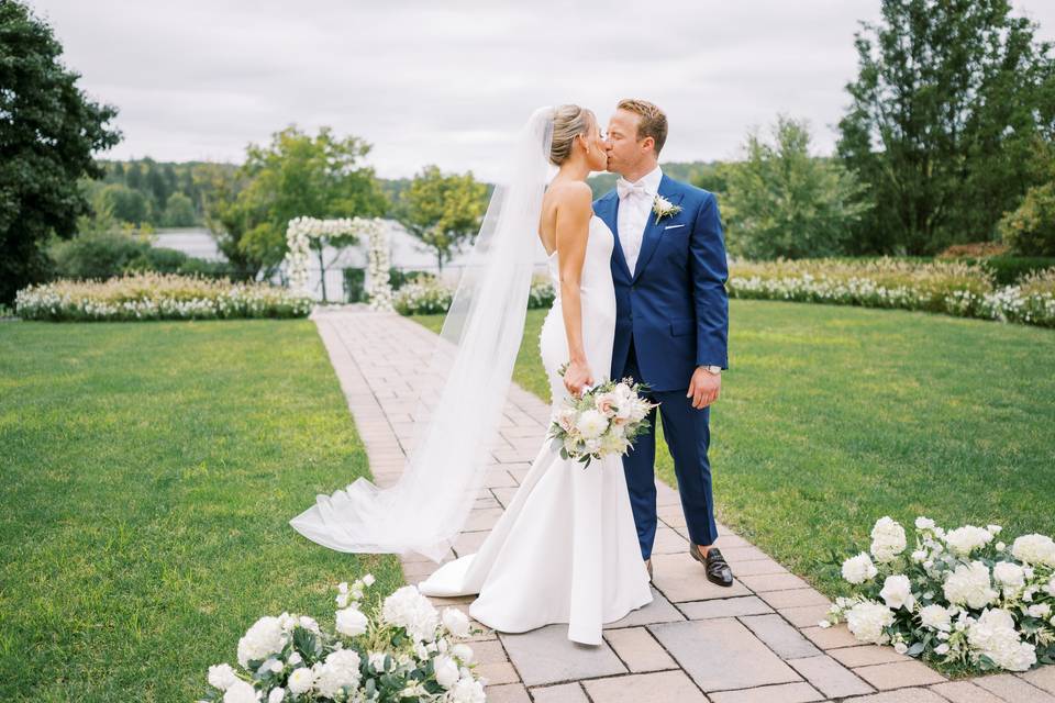 Bride & Groom