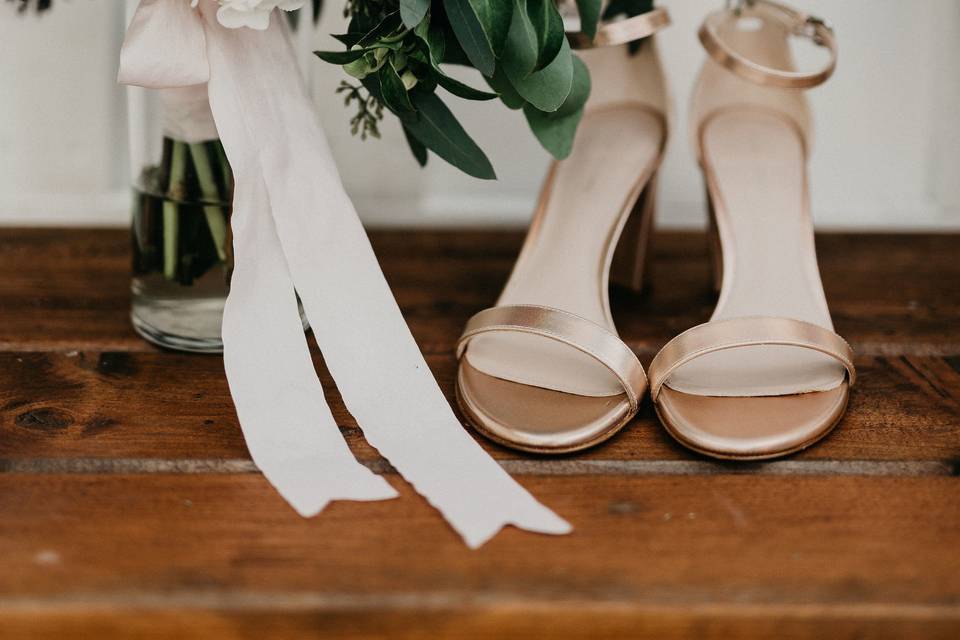 The bridal shoes