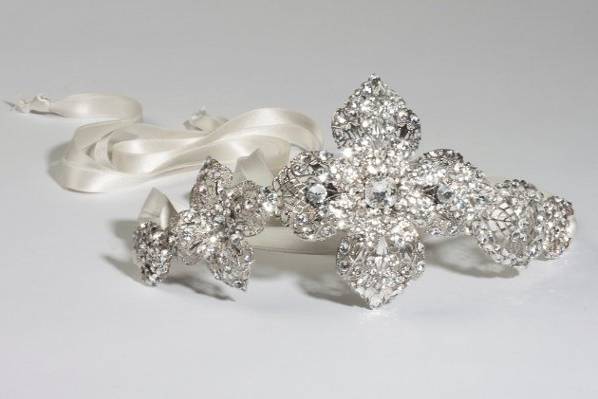 crowning glory bridal accessories