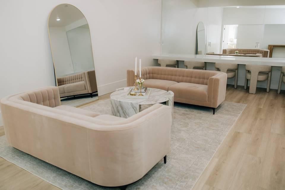 Moments on Main Event and Wedding Venue