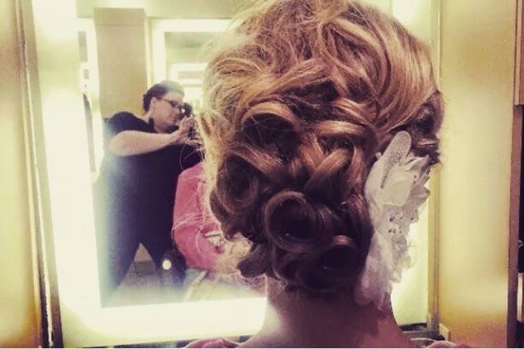 Hair updo