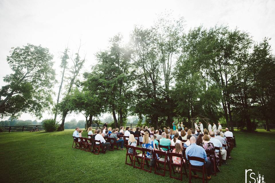 Outdoor weddings