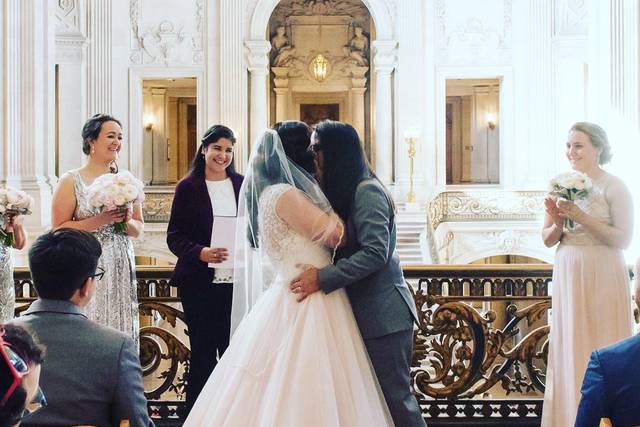 Newlyweds kiss  | Photo by JVL Photography