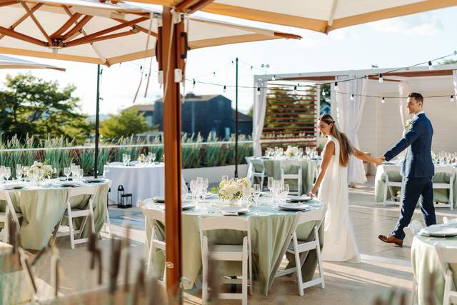 Reception at Hideaway Terrace