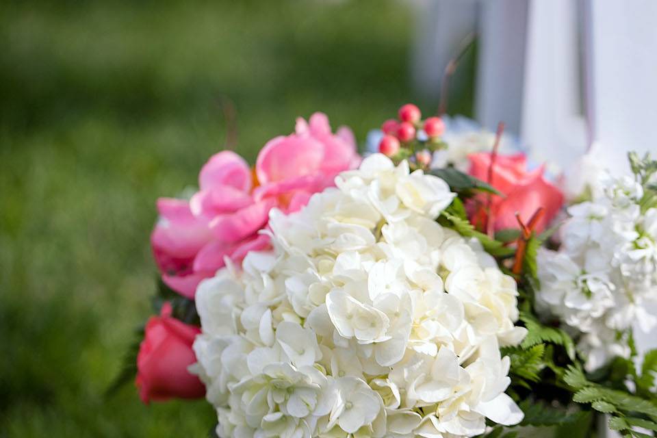 Dazzling Winter Wonderland Flower Arrangement in Watertown CT - Agnew  Florist