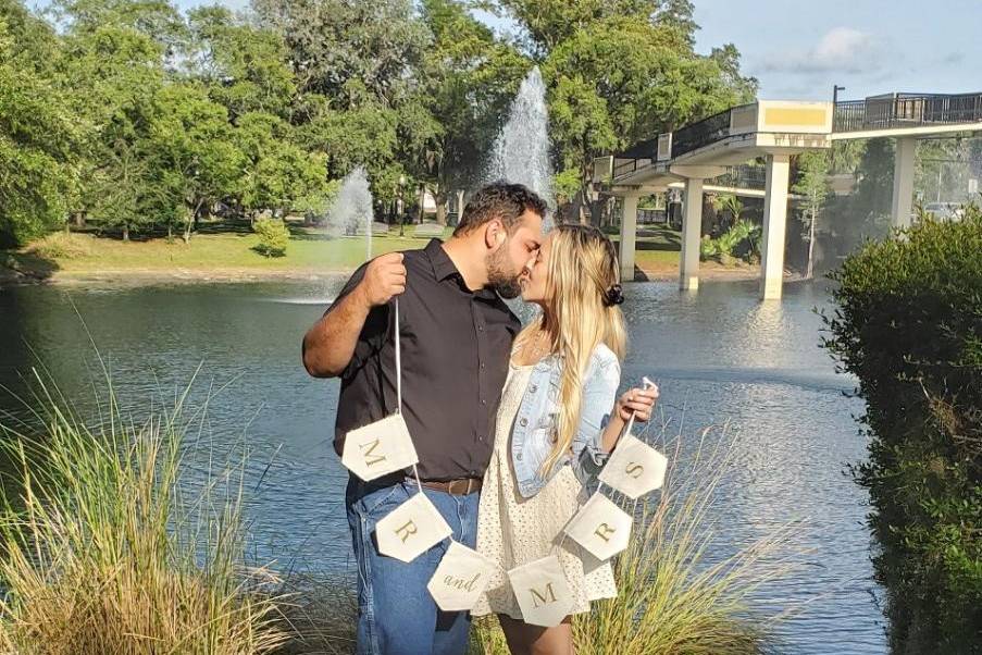 Elopement ceremony Lake Mary