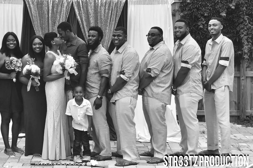 STR33TZ PRODUCTION