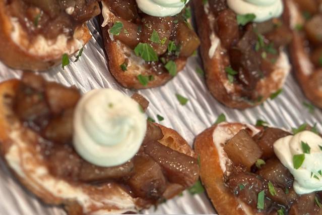 Rosemary Pear Crostini