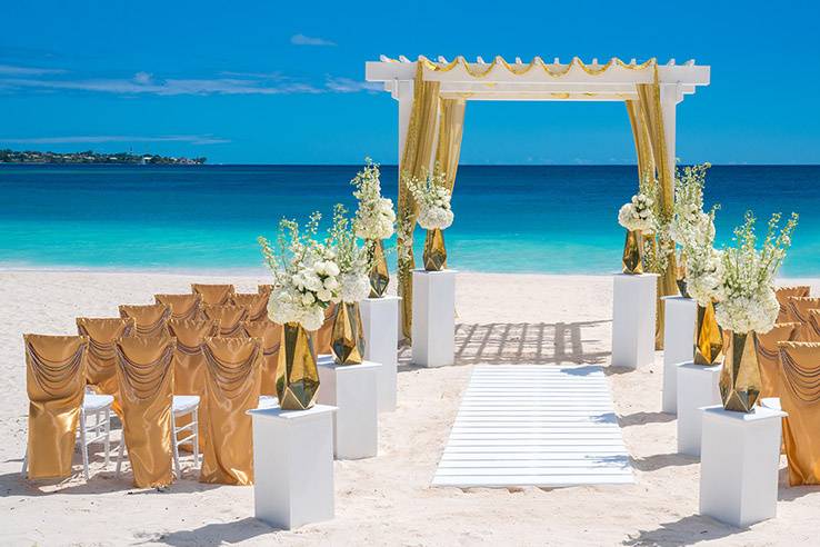 Golden beach wedding by PJ
