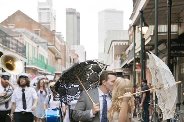 Couple in the french quarter