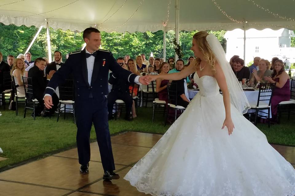 Bride & Groom First Dance