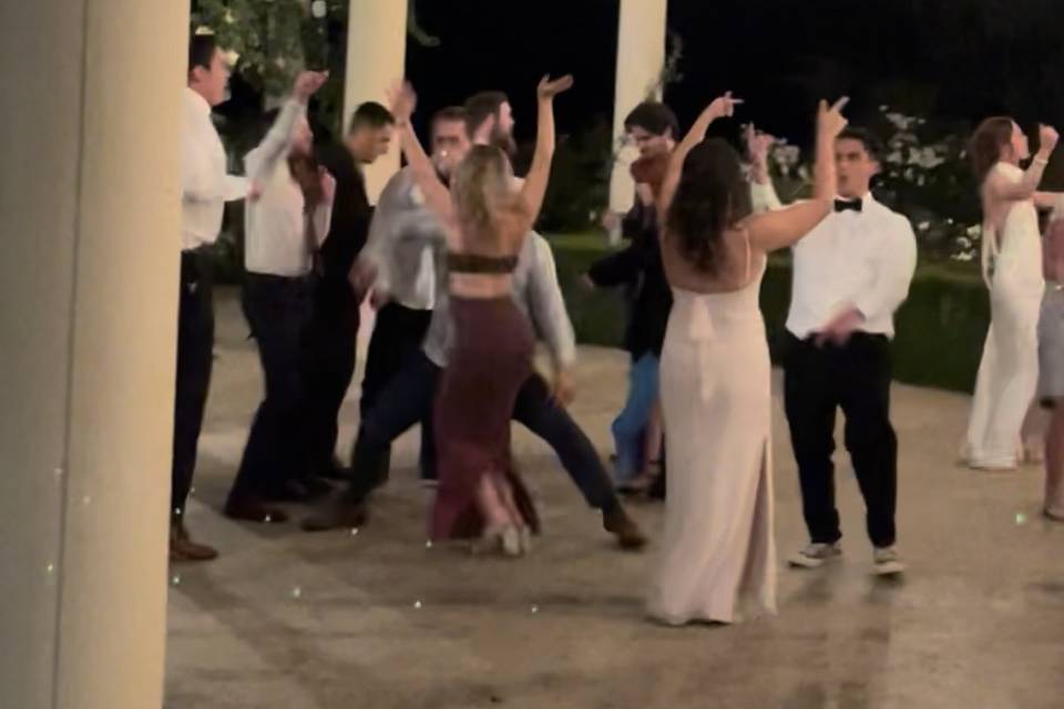 Party don't stop!