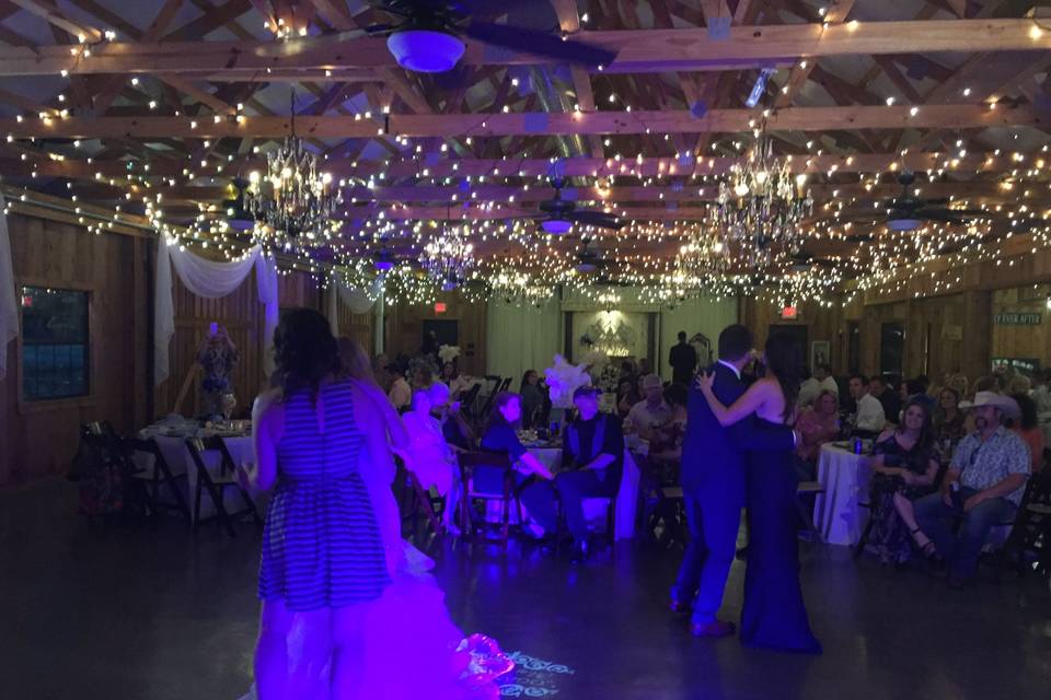 Wedding DJ Central Texas