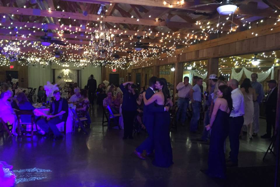 Wedding DJ Central Texas