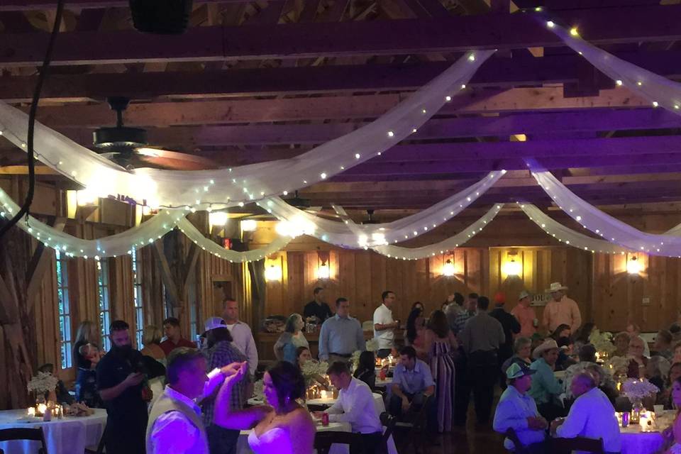 Wedding DJ Central Texas