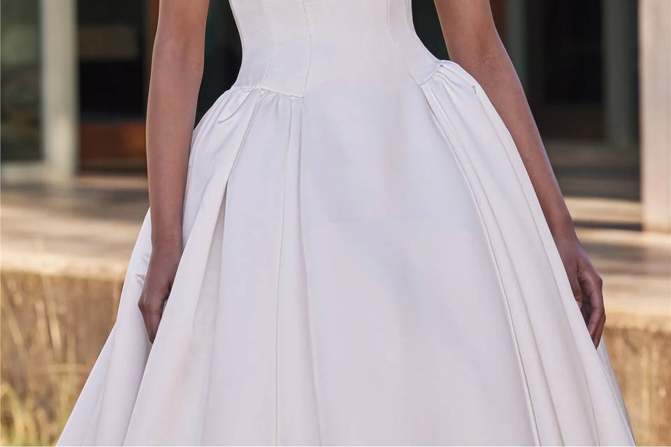 Hailey Nicole Bridal