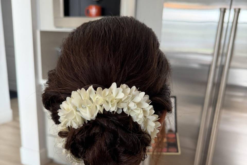 Low Up do French pin style