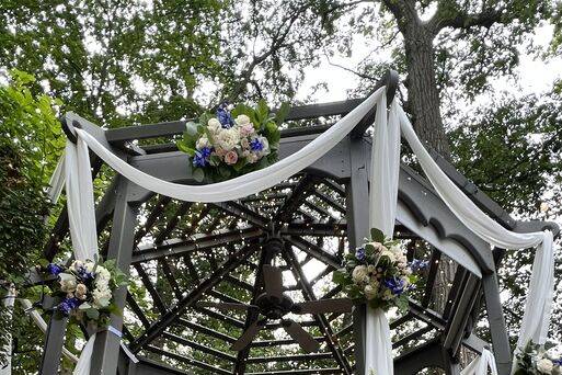 Glamorous gazebo