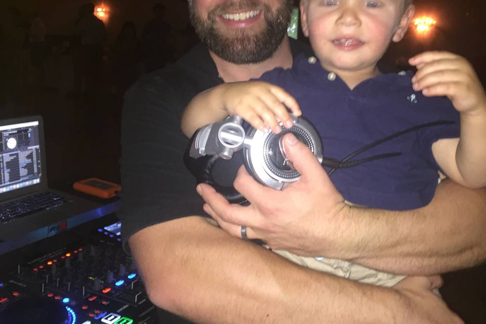 DJ and  a helping guest