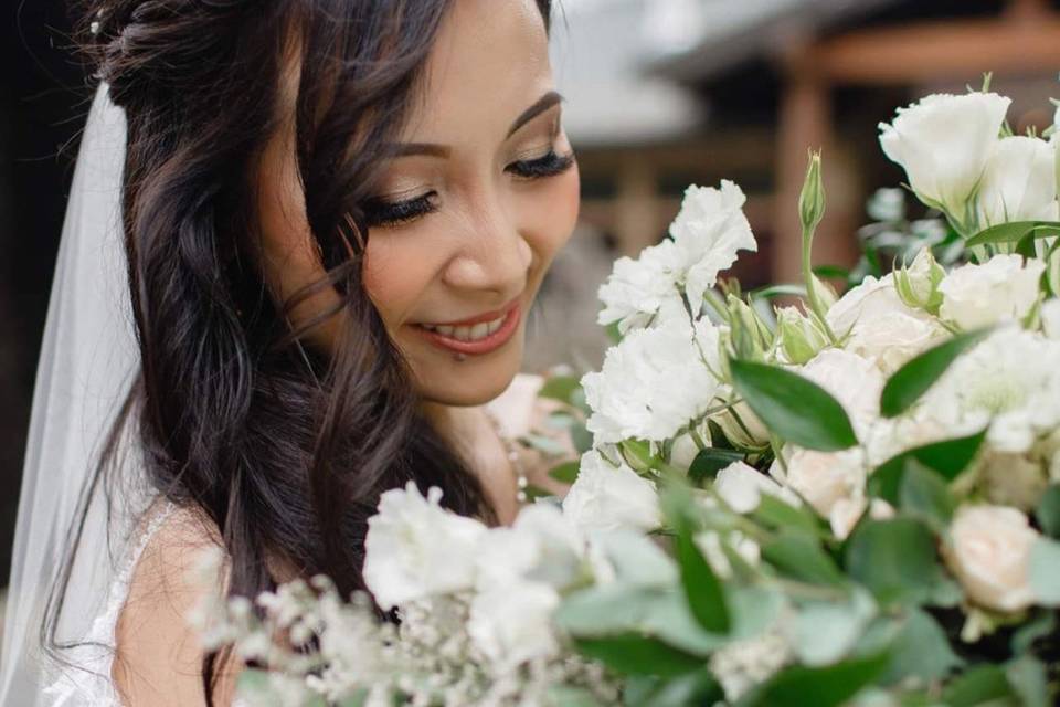 Bride at Willows Lodge