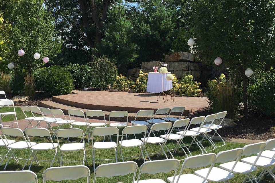 Waterfall terrace ceremony setup