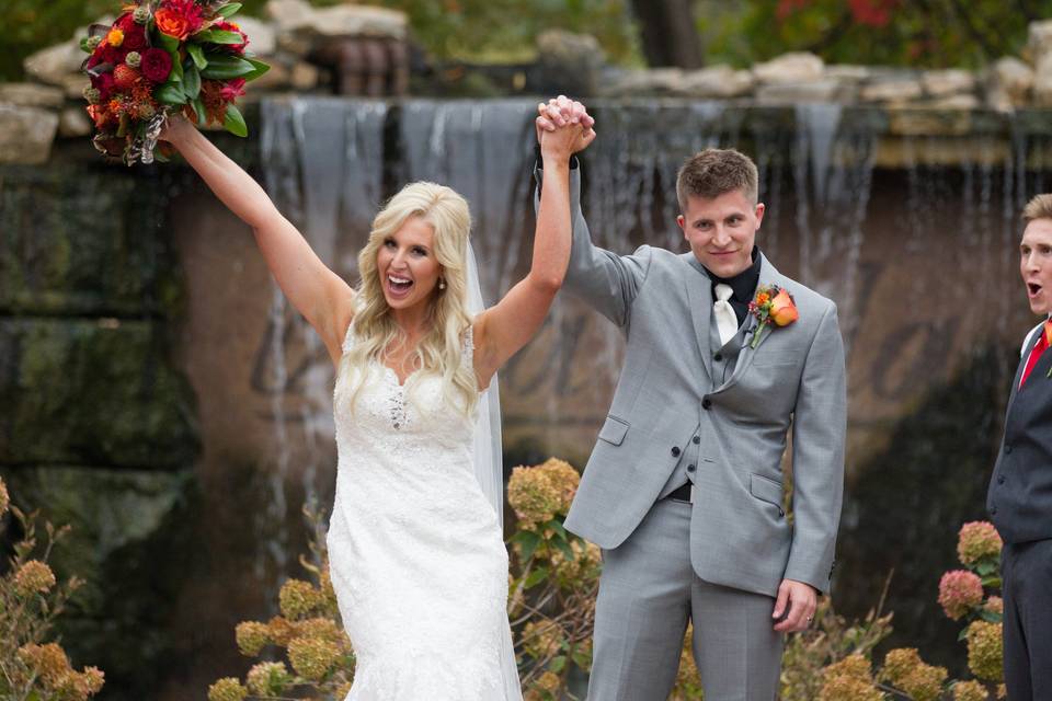 Waterfall couple