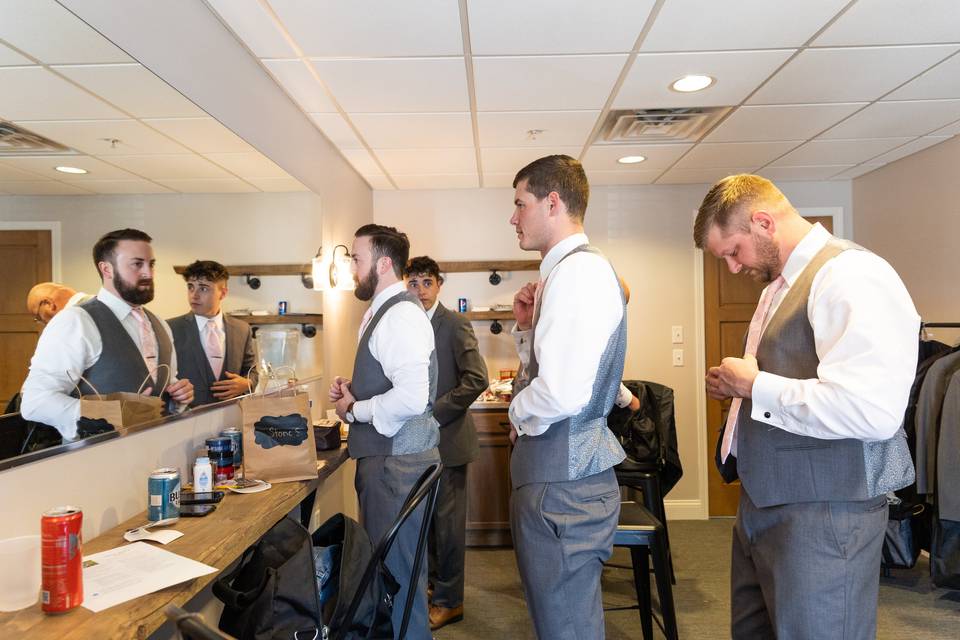 Groom's lounge