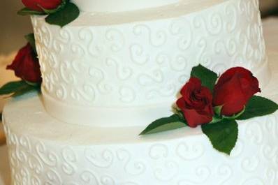 Cake With Real Red Roses form Heritage Bakery in Columbia, South Carolina