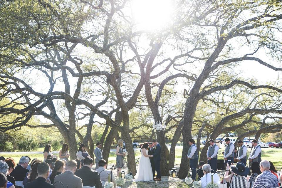 Outdoor ceremony on Texas ranch