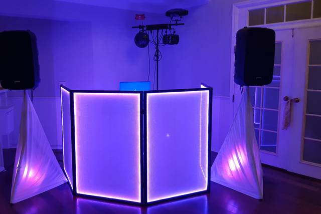 DJ set up