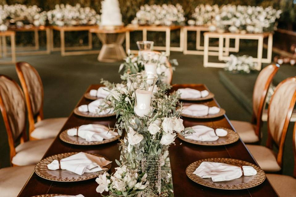 Rustic Barn | Tablescape