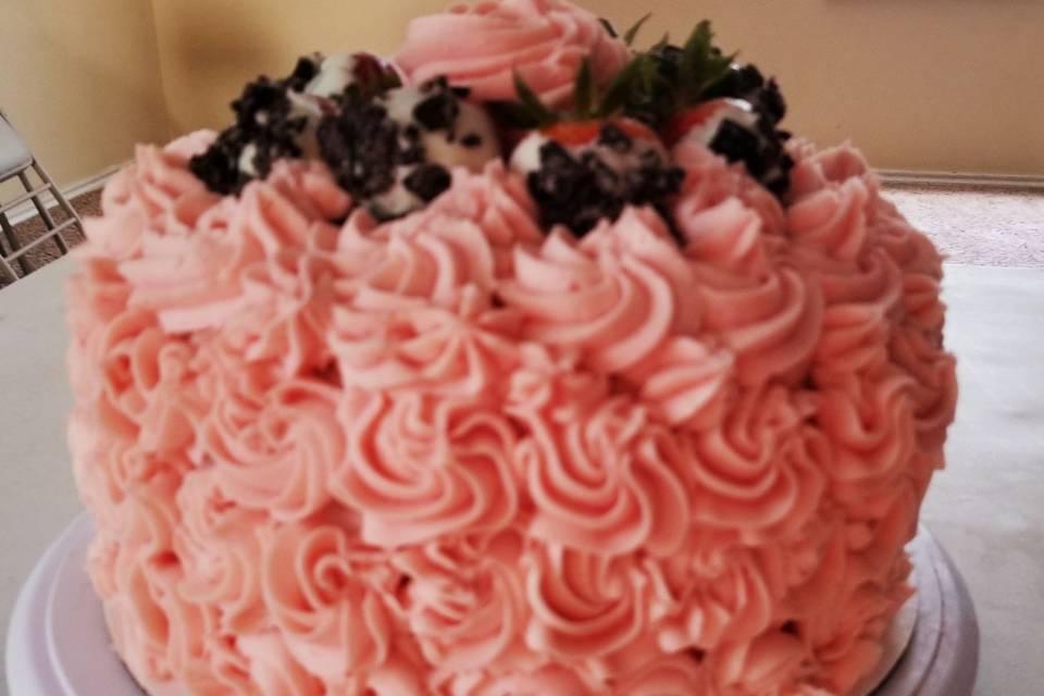 Pink cake design