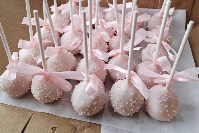 cake pops.jpg