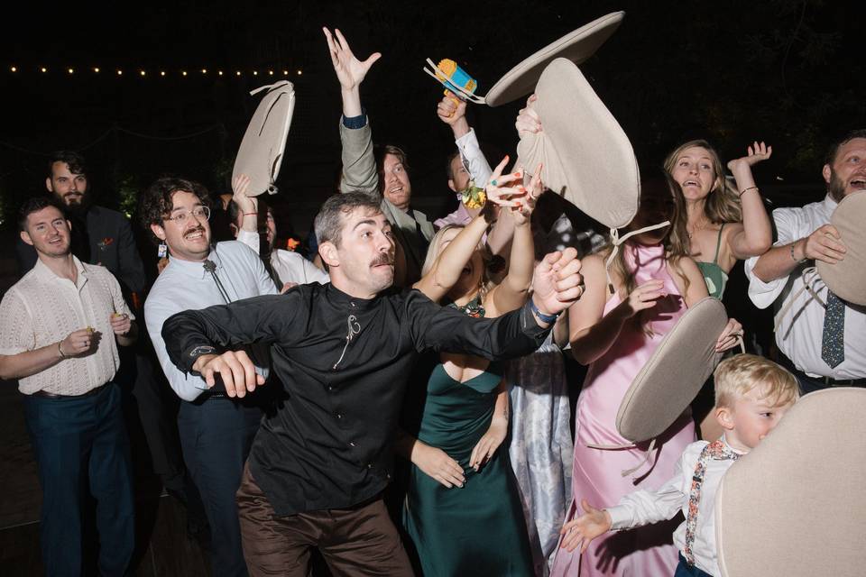 Bouquet Toss Pillow Fight!