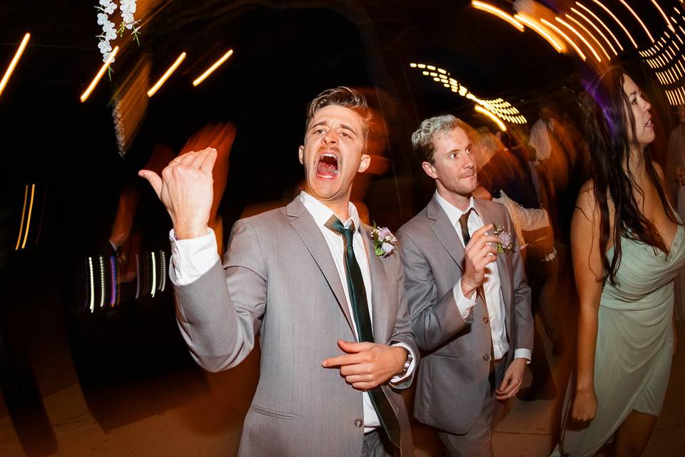 When the music be hittin'