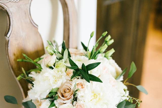 Faye & Ivy Floral Co. - Flowers - Murfreesboro, TN - WeddingWire