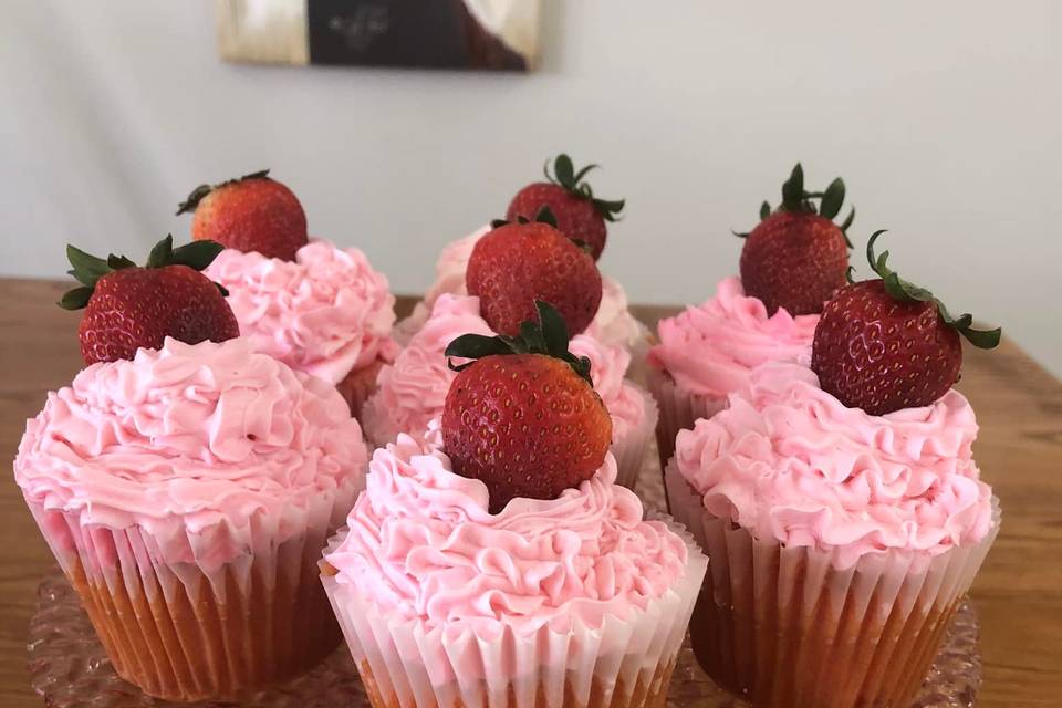 Strawberry cakes