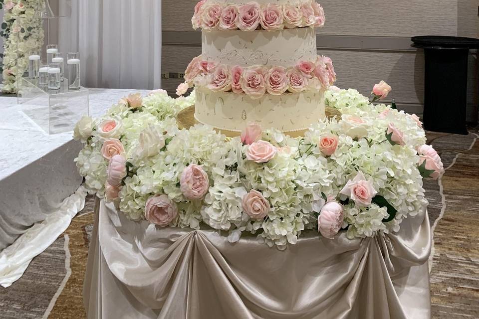 Wedding cake tower